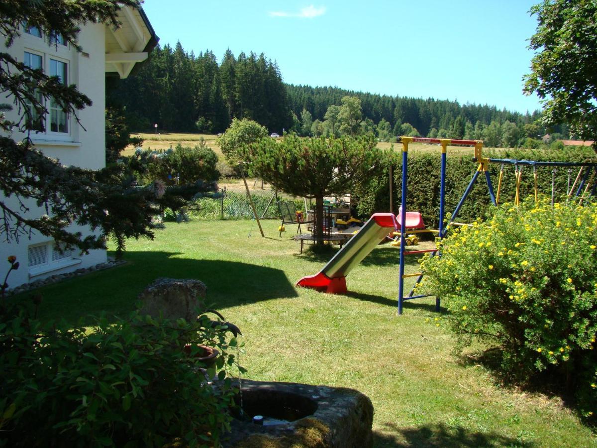 Schoenes Doppelzimmer Mit Separater Kueche Im Noerdlichen Nationalpark Schwarzwald Forbach Εξωτερικό φωτογραφία